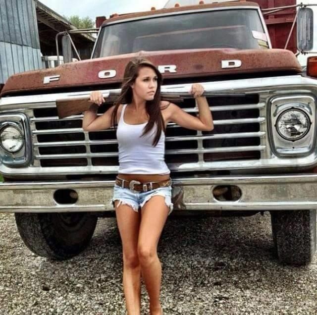 hot sexy country girl and her truck